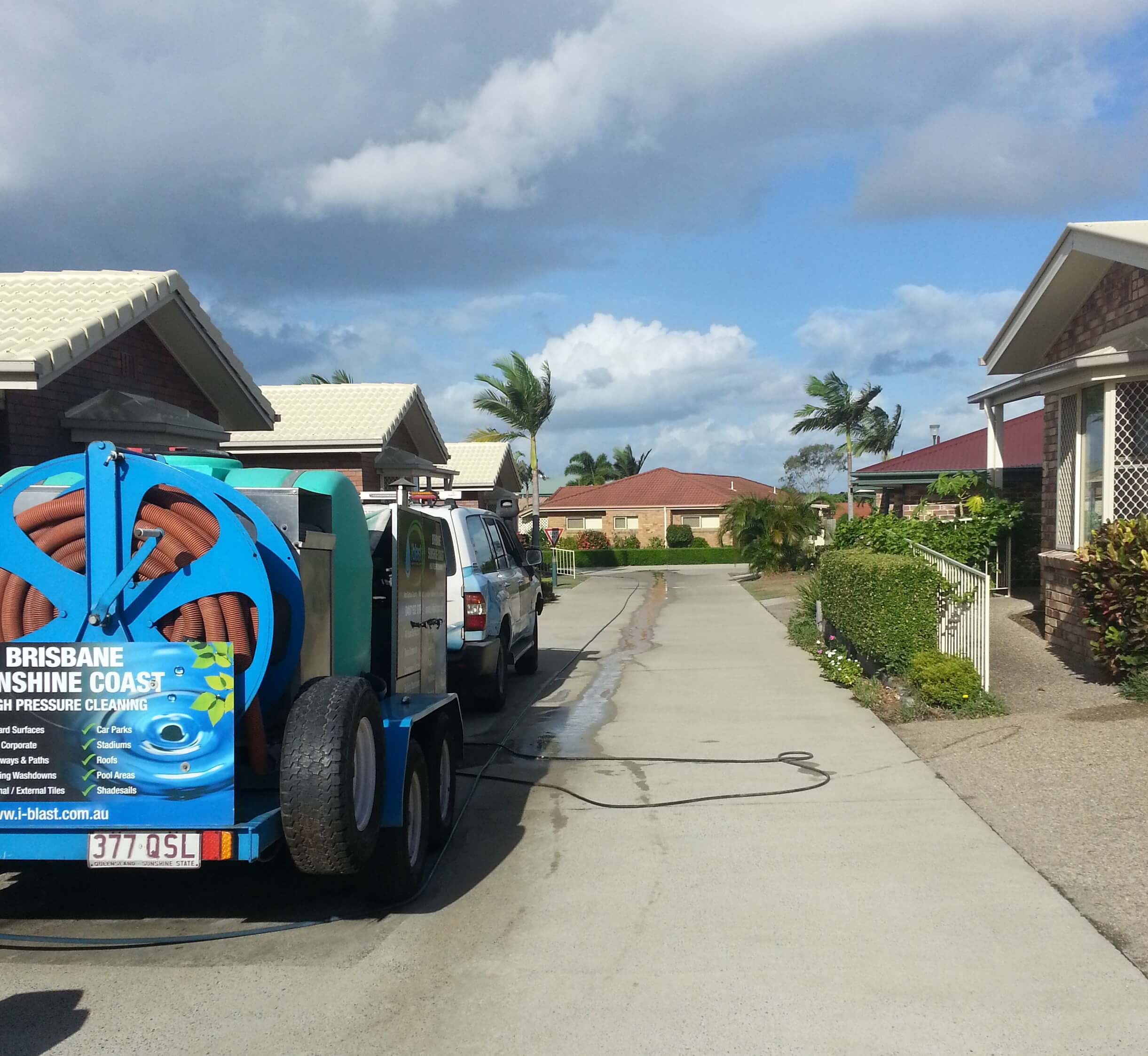 concrete cleaning service car